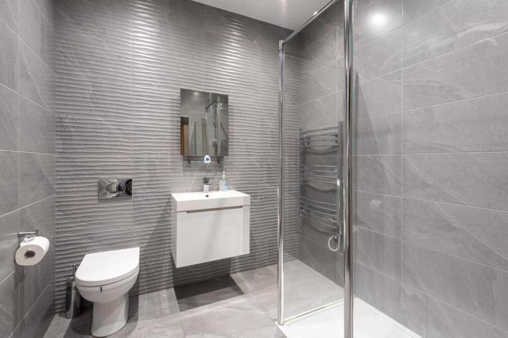 Apartmán Cotswold Chapel, Sleeps Up To 5 In Kingsize Beds Chipping Norton Exteriér fotografie